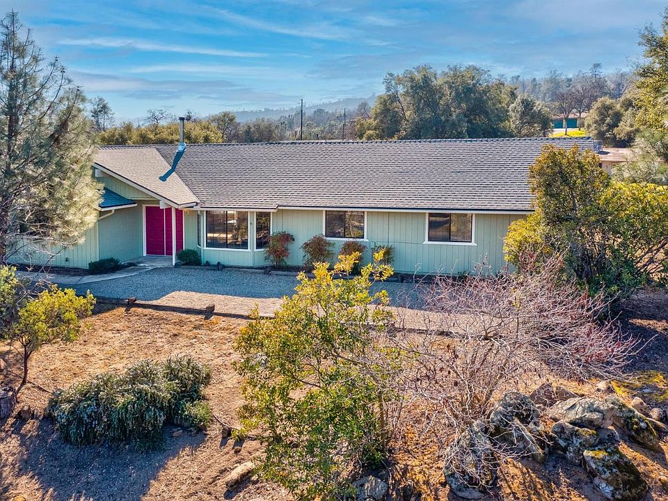 1st image of 30554 Holiday Dr