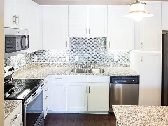 3rd image of 908 N Bishop Ave #2303