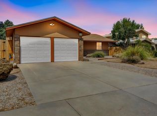 2445 Algodones St NE, Albuquerque, NM 87112