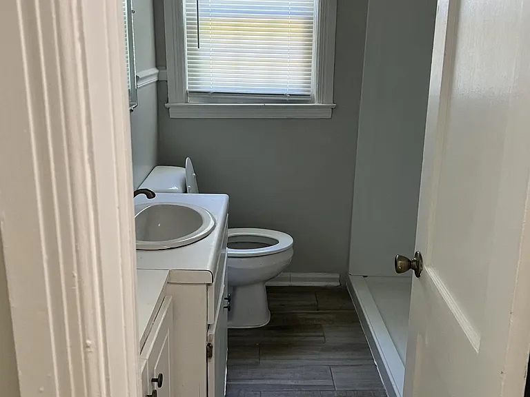 401 Highland St — Photo 14