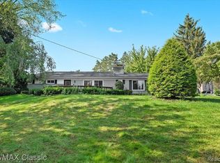 47605 Powell Rd, Plymouth, MI 48170