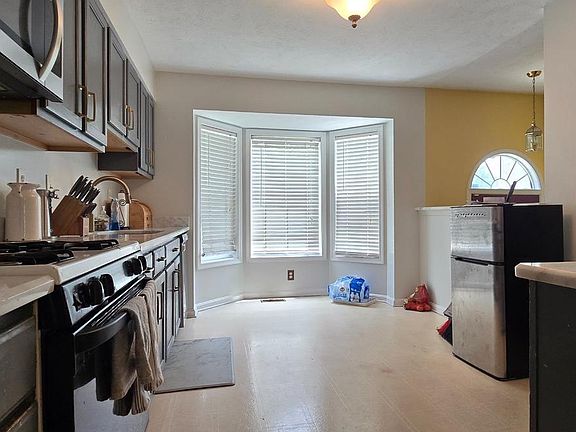 4th image of 5742 E Boniwood Turn