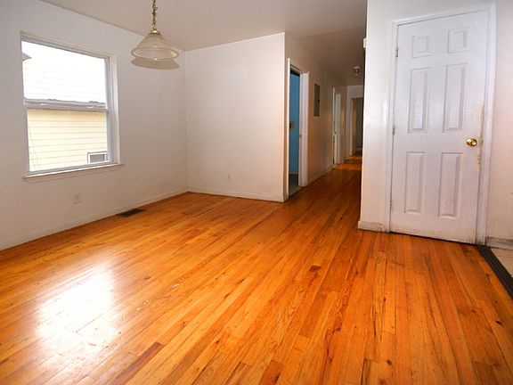 5th image of 3-7 Lenox Ave