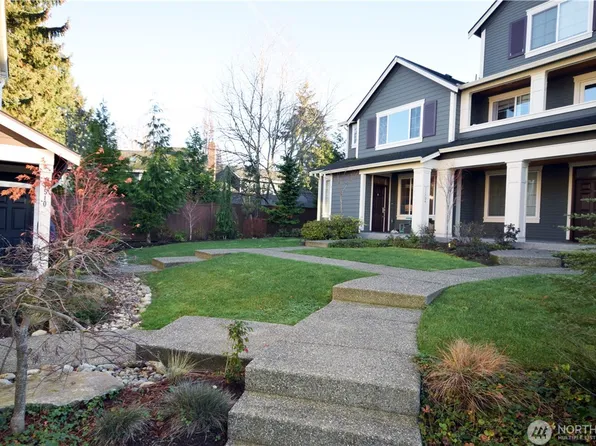 11504 158th Ave NE, Redmond, WA 98052