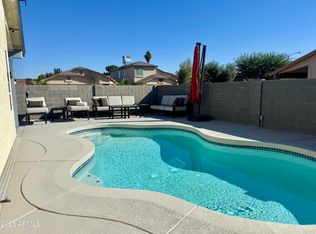 8835 W Michelle Dr, Peoria, AZ 85382