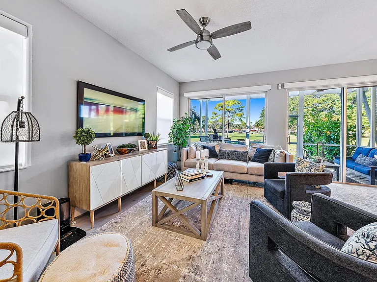Resort Ln — Photo 9