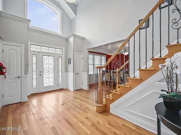 5th image of 28 Gibson Drive