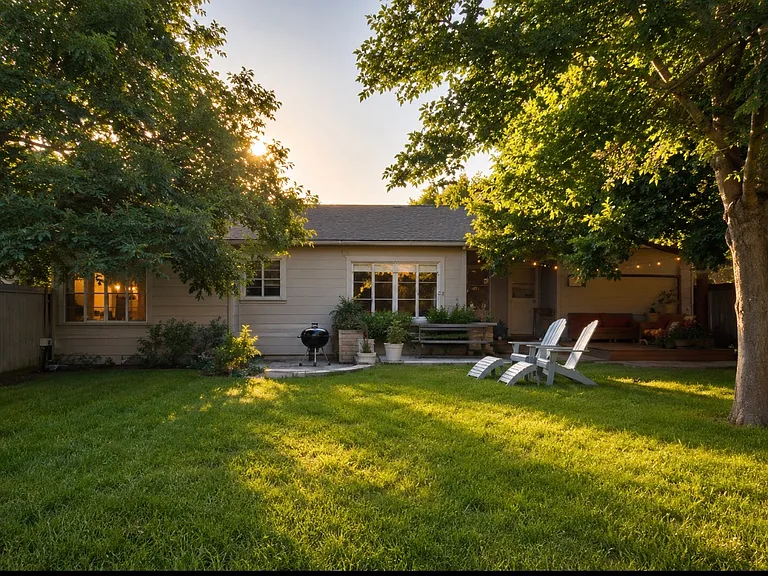 3817 Grayson Ln — Photo 16
