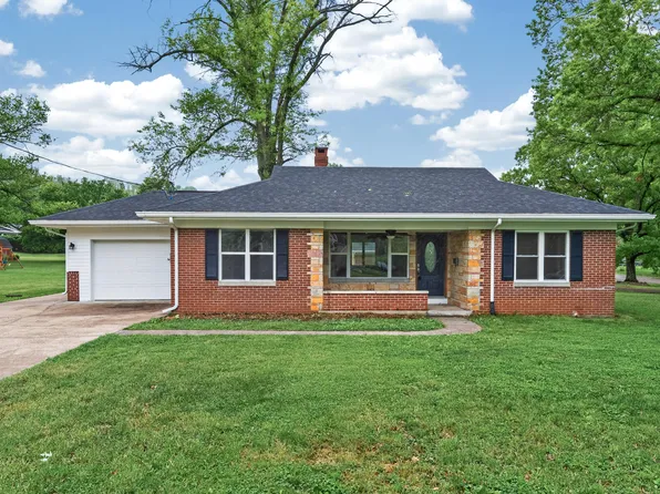604 Robbins Ave, Falmouth, KY 41040