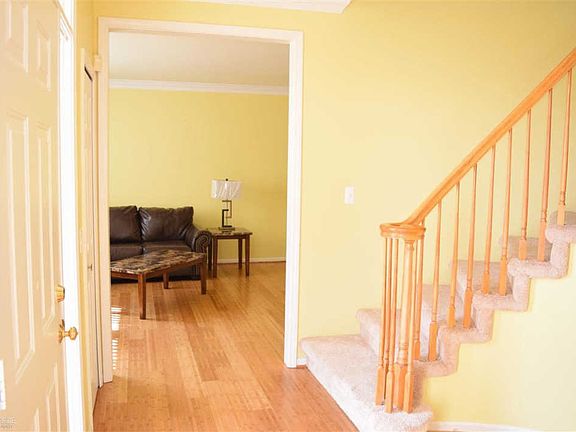 5th image of 3667 Acorn Dr