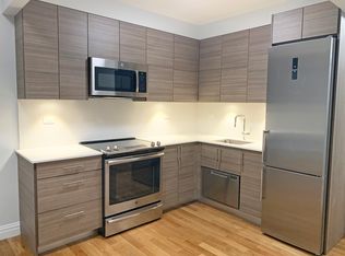 210 W 70th St APT 214, New York, NY 10023
