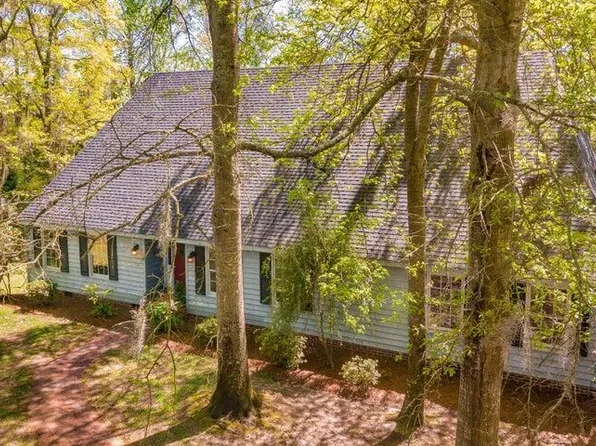 109 Riverview Drive, Washington, NC 27889