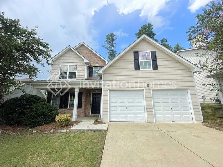556 S Fortune Way — Photo 1