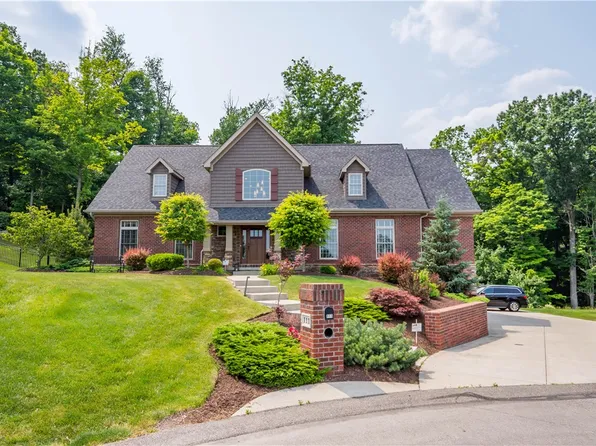 111 Whispering Heights Ln, Venetia, PA 15367