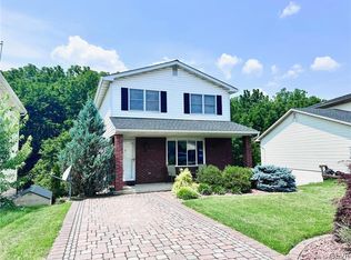 7 Keglovits Ln, Northampton, PA 18067