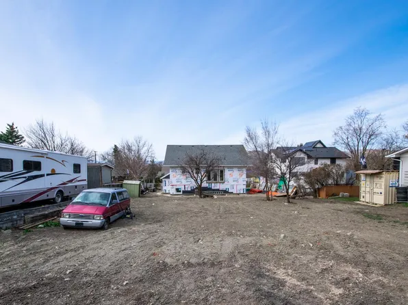 3600 18th St, Vernon, BC V1T 4B1