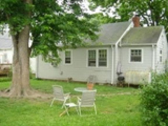 3rd image of 6530 Stuart Ave