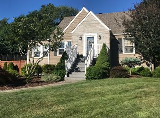 1910 Fawcett Ave, White Oak, PA 15131