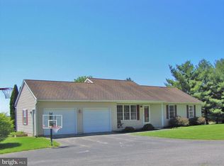 4570 List Rd, Red Lion, PA 17356
