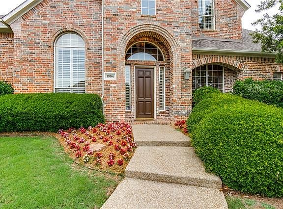 4th image of 1304 Gladewater Dr