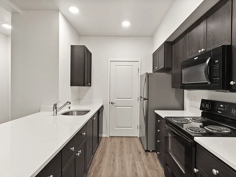 1 Bed 1 Bath Standard - 863 Sq Ft 1 Bed 1 Bath Standard - 863 Sq Ft