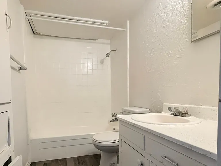 4609 Monarch St — Photo 14