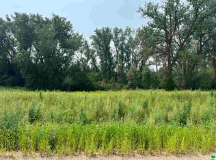 46019 Daniel Pl, Vermillion, SD 57069