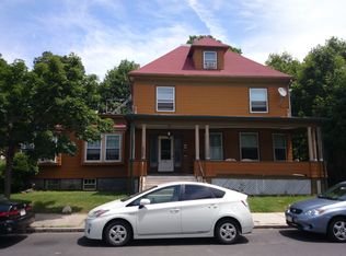 15 Holbrook St, Jamaica Plain, MA 02130