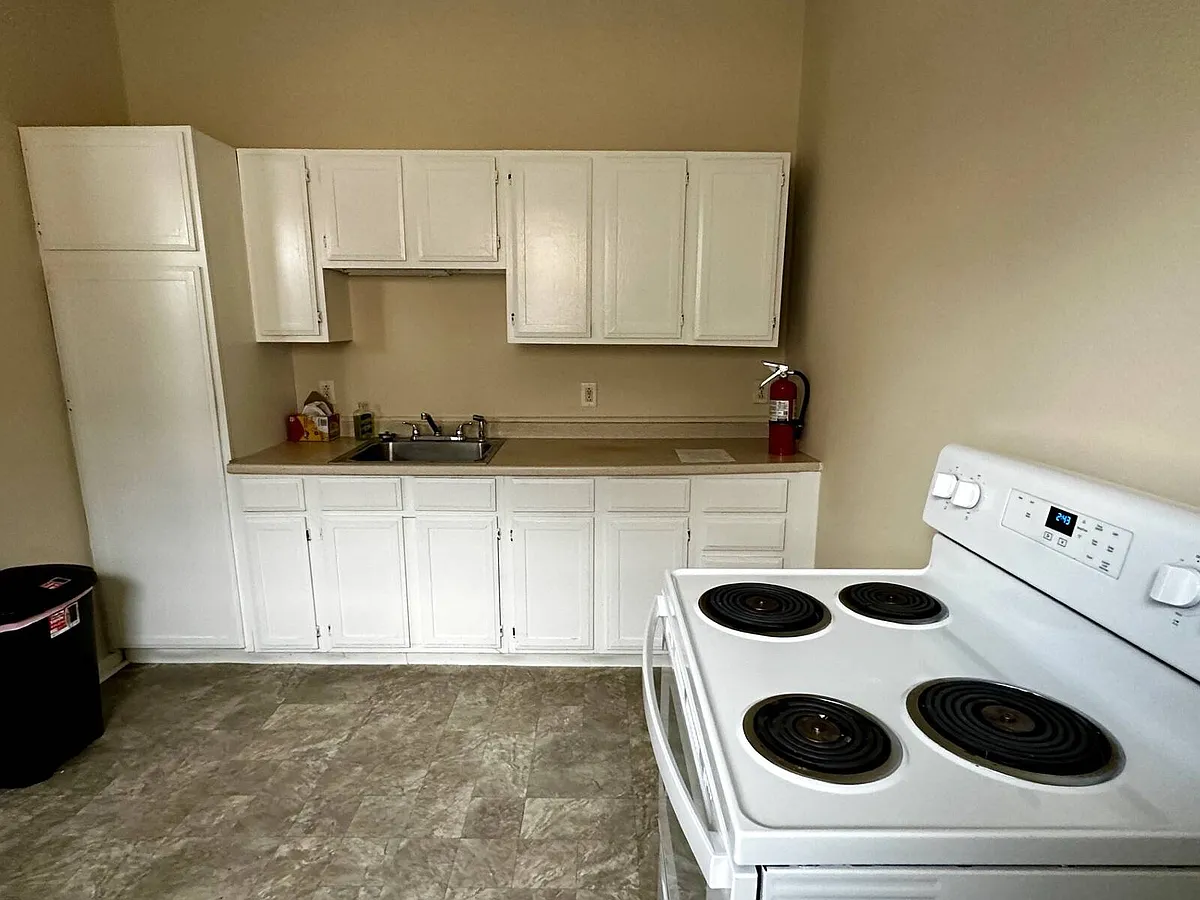 Building Photo - 86 Vineyard Ave #2