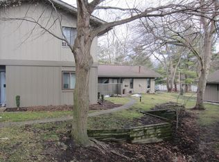 3850 Greenleaf Cir, Kalamazoo, MI 49008
