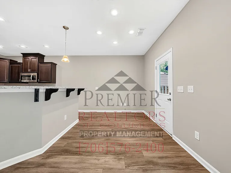 7329 Sorrel Ct — Photo 14