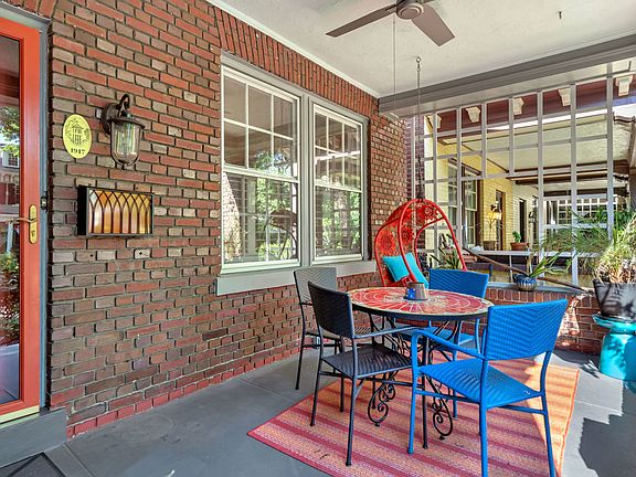 4th image of 3016 Kensington Ave