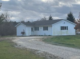 5740 Stone Rd, Deckerville, MI 48427
