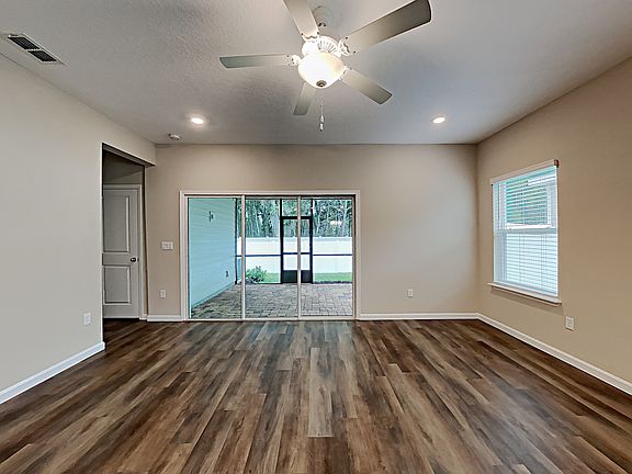 4th image of 99 Stone Arbor Ln