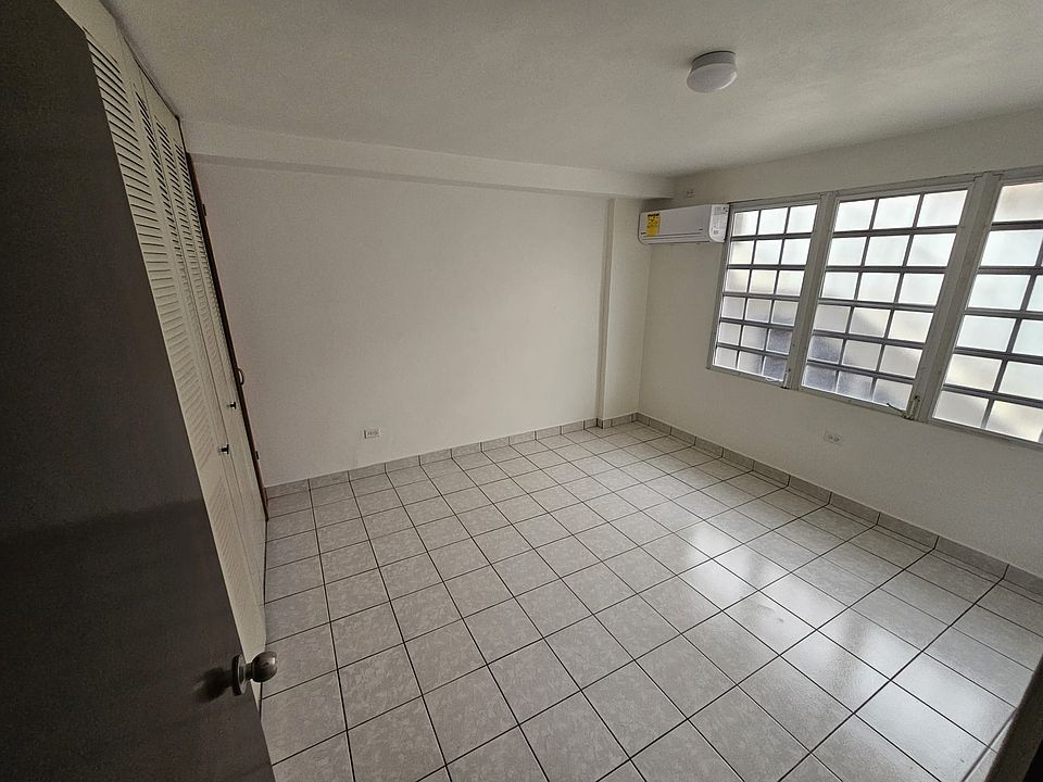 2nd image of 2 Hh Urb Alturas De Flamboyan Fls #5