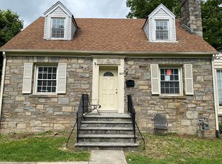 7506 Hopkins Ave, College Park, MD