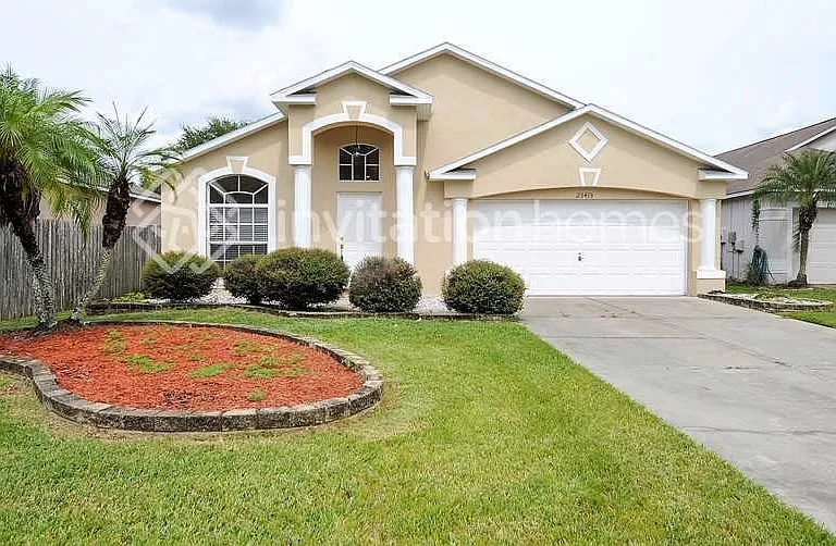 25415 Seven Rivers Cir — Photo 1