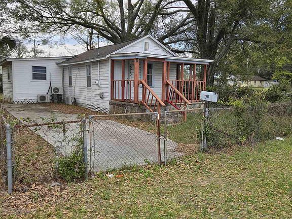 4th image of 2813 N F St