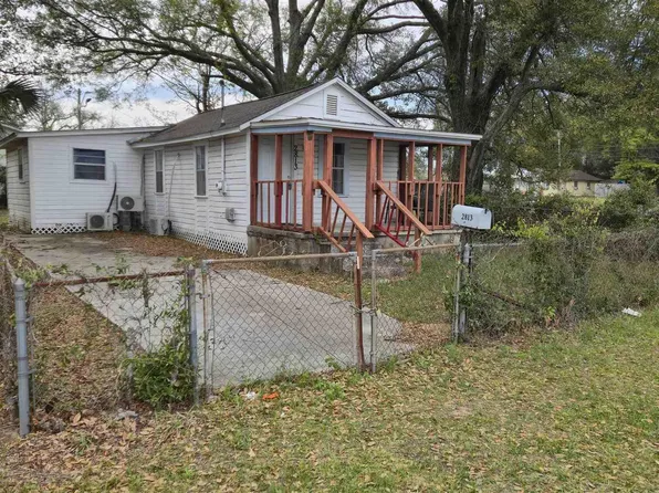 2813 N F St, Pensacola, FL 32501