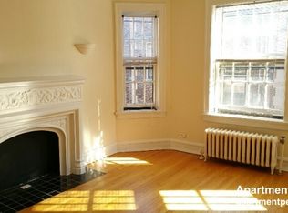 615 Sheridan Rd APT 309, Evanston, IL 60202