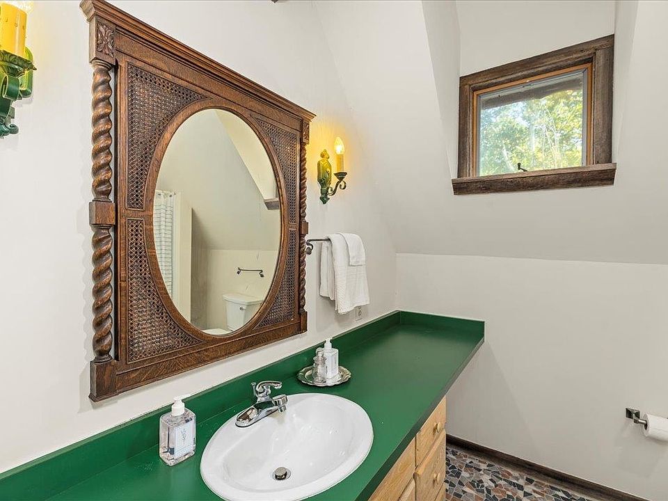 22nd image of 6602 Middlebrook Rd