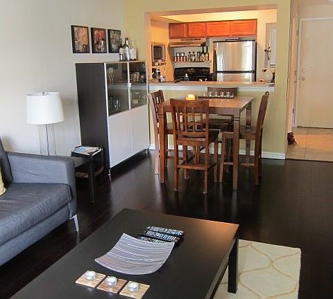 5th image of 406 S Cedar Ave #105