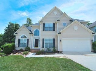10247 Kirkmont Dr, Charlotte, NC 28269