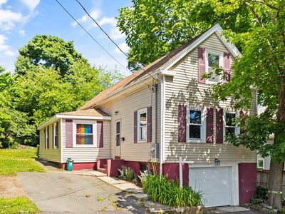 6 Rawlins St, Salem, MA, 01970