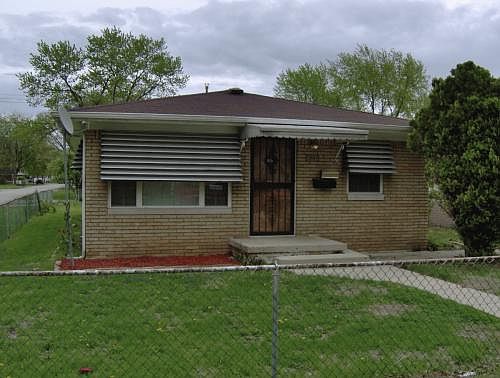 1st image of 1847 N Centennial St