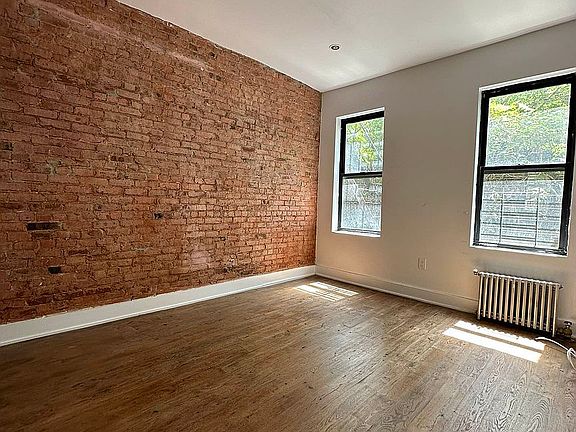 4th image of 516 W 169th St #55