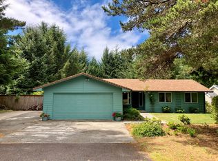 83510 Clear Lake Rd, Florence, OR 97439