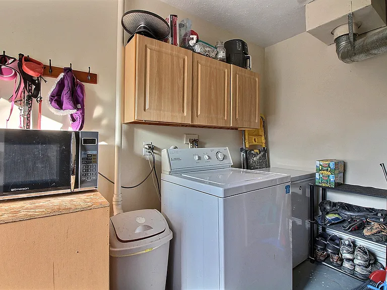 413 N Thomas St — Photo 7