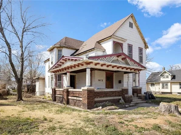 1423 Chestnut St, Trenton, MO 64683