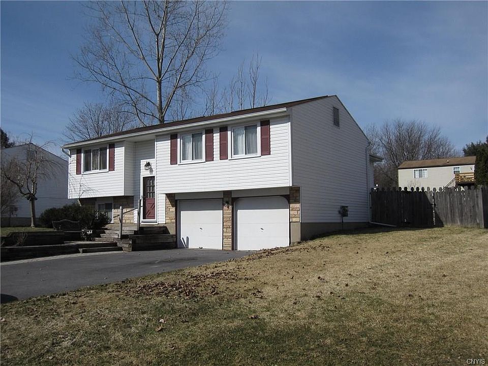 1st image of 13 Echodale Ave